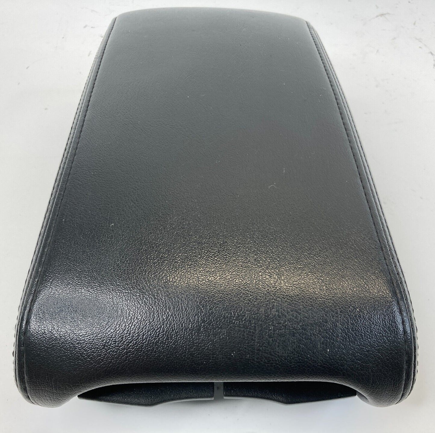 2008-2012 Chevrolet Chevy Malibu Center Console Armrest Arm Rest Lid Cover OEM