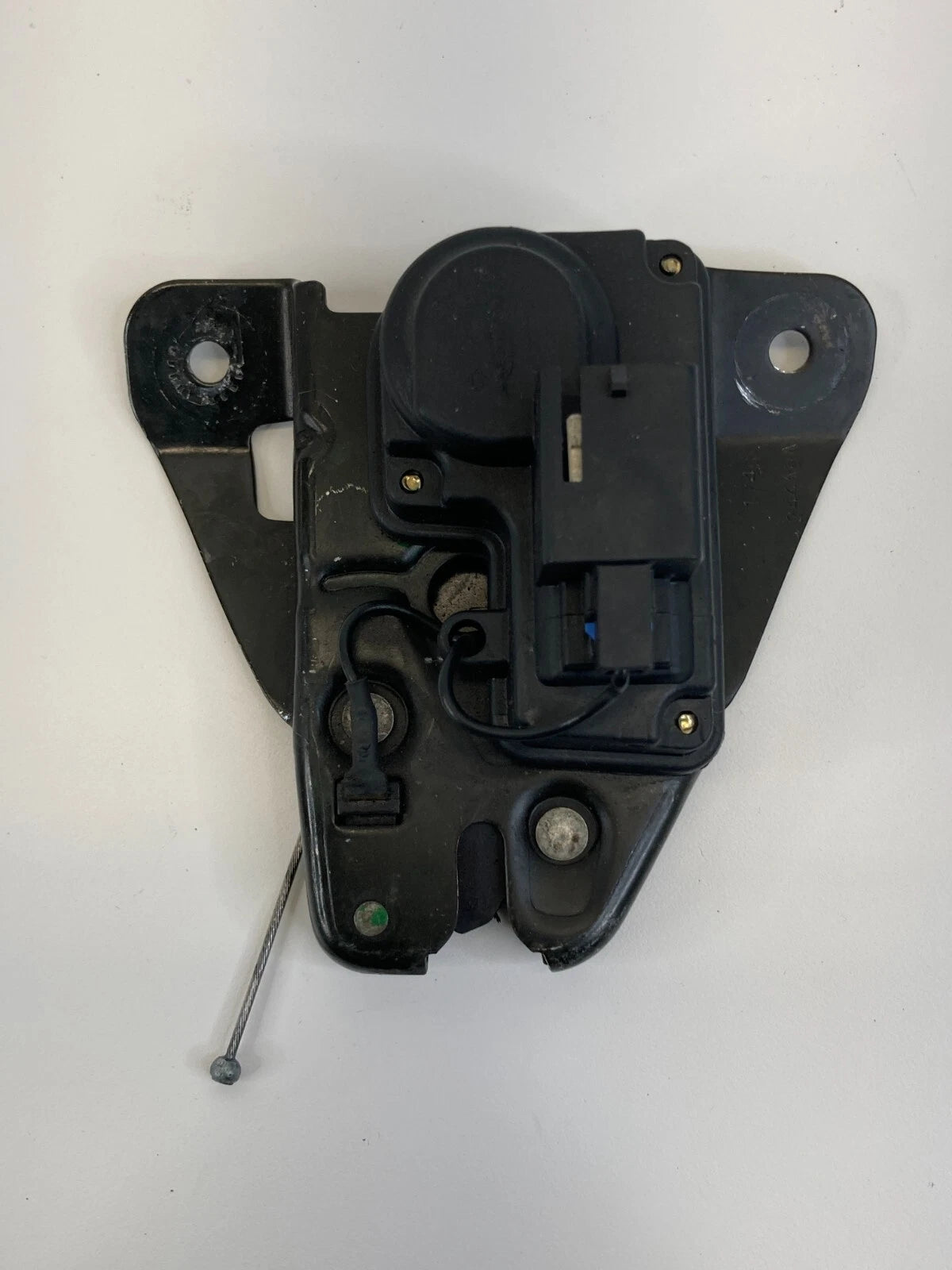 2005-2007 CHRYSLER 300 SEDAN REAR TRUNK DECK LID LOCK LATCH ACTUATOR RELEASE OEM