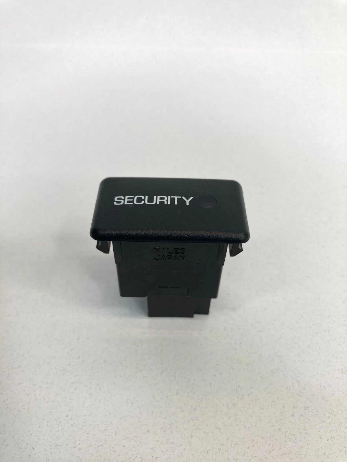 1998 1999 2000 2001 NISSAN ALTIMA SECURITY CONTROL SWITCH BUTTON OEM
