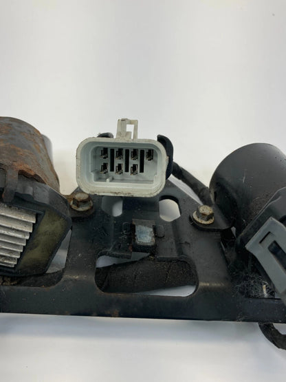 00-06 CHEVY TAHOE GMC YUKON RIGHT ENGINE IGNITION COIL IGNITER PACK BRACKET SET