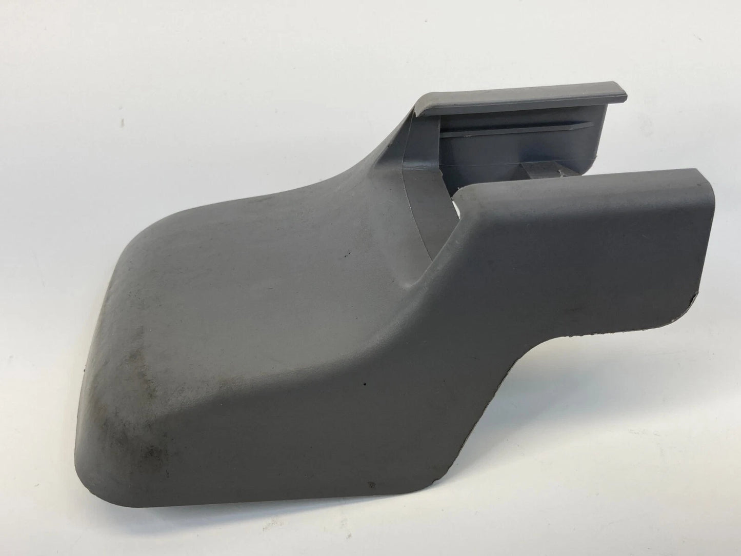 2002 2003 TOYOTA CAMRY TOYOTA FRONT LEFT DRIVER SEAT TRACK END COVER TRIM OEM