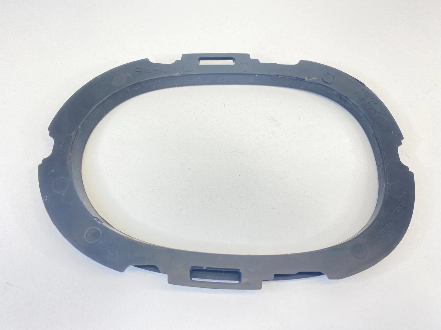 2007-2012 NISSAN VERSA CENTER CONSOLE SHIFTER SURROUND BEZEL TRIM 96943-3BA0A