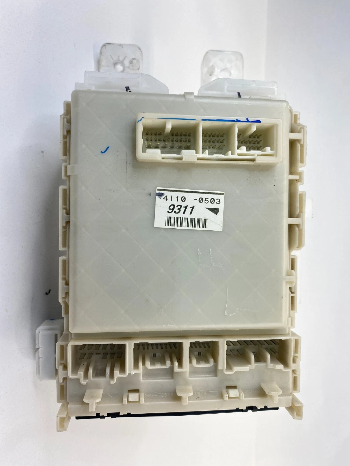 2004-2009 TOYOTA PRIUS INTERIOR DASH CABIN FUSE BOX RELAY JUNCTION UNIT