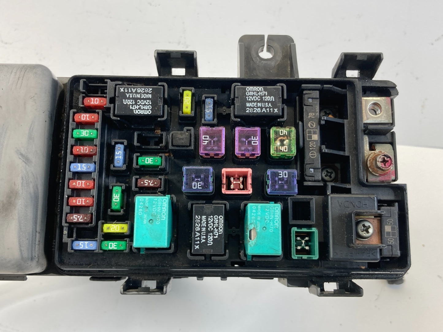 2005-2007 Honda Odyssey 3.5L V6 Engine Fuse Box Compartment Relay Junction Block