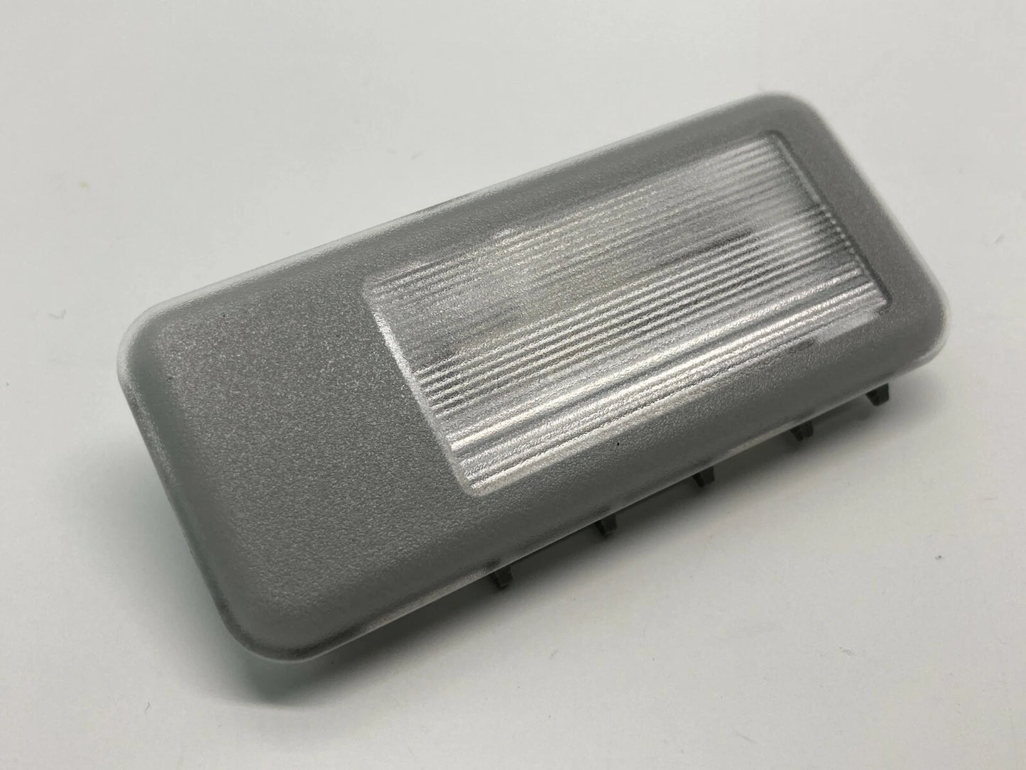 04 05 06 07 2004 2005 2006 2007 BMW X3 SUNVISOR LIGHT LAMP 140929 GRAY OEM