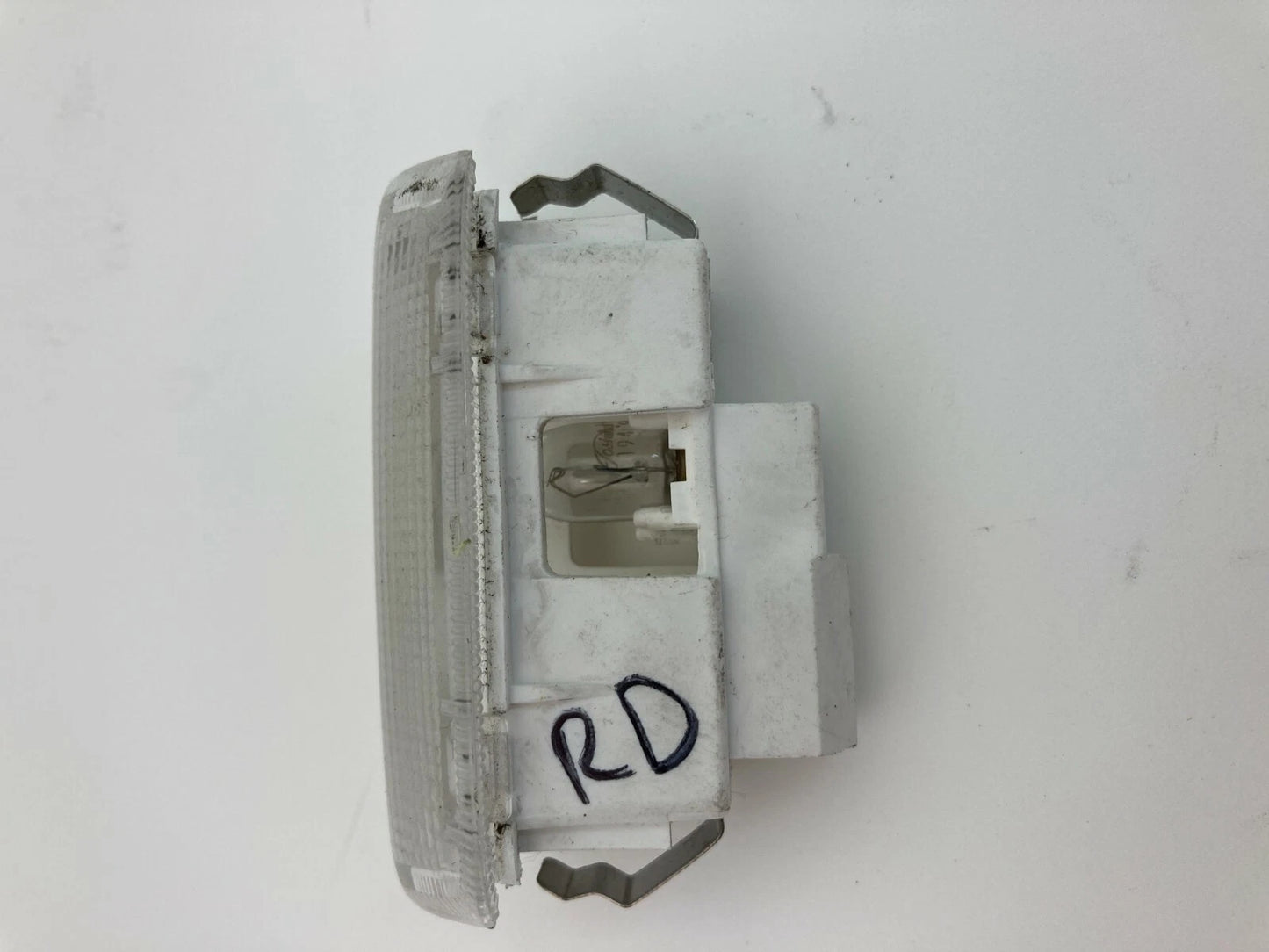1998-2005 LEXUS GS300 INTERIOR REAR LEFT SIDE INNER DOOR COURTESY LIGHT LAMP OEM
