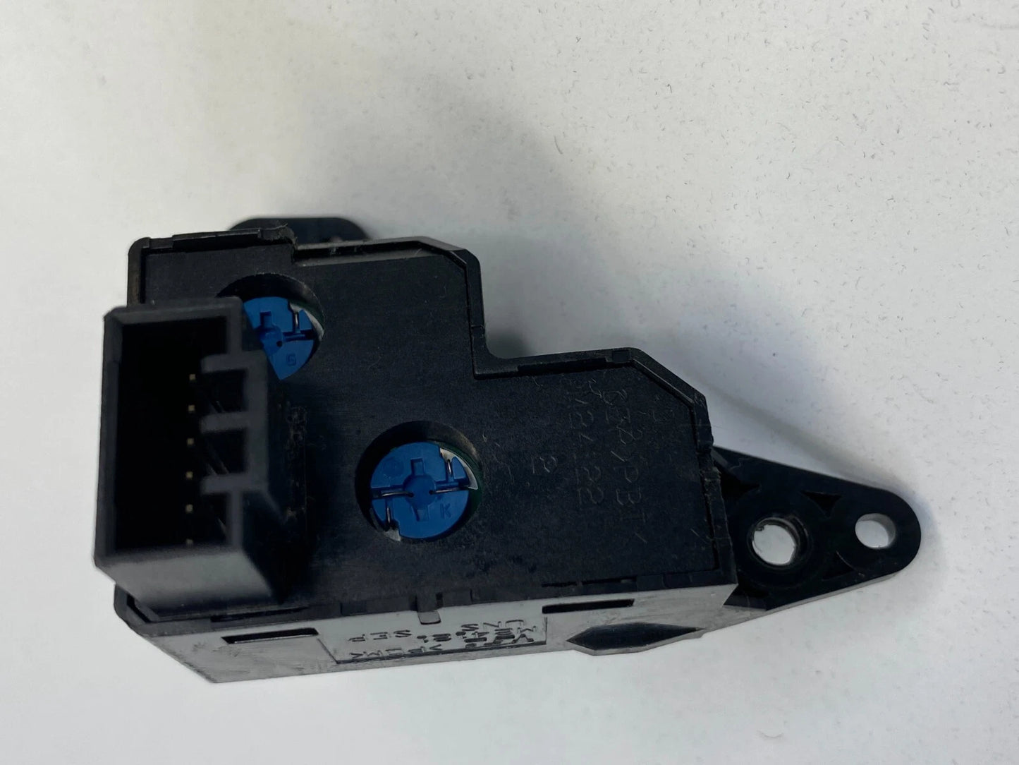 2004-2006 ACURA TL DASH PANEL INFORMATION SELECT CONTROL SWITCH BUTTON M24122