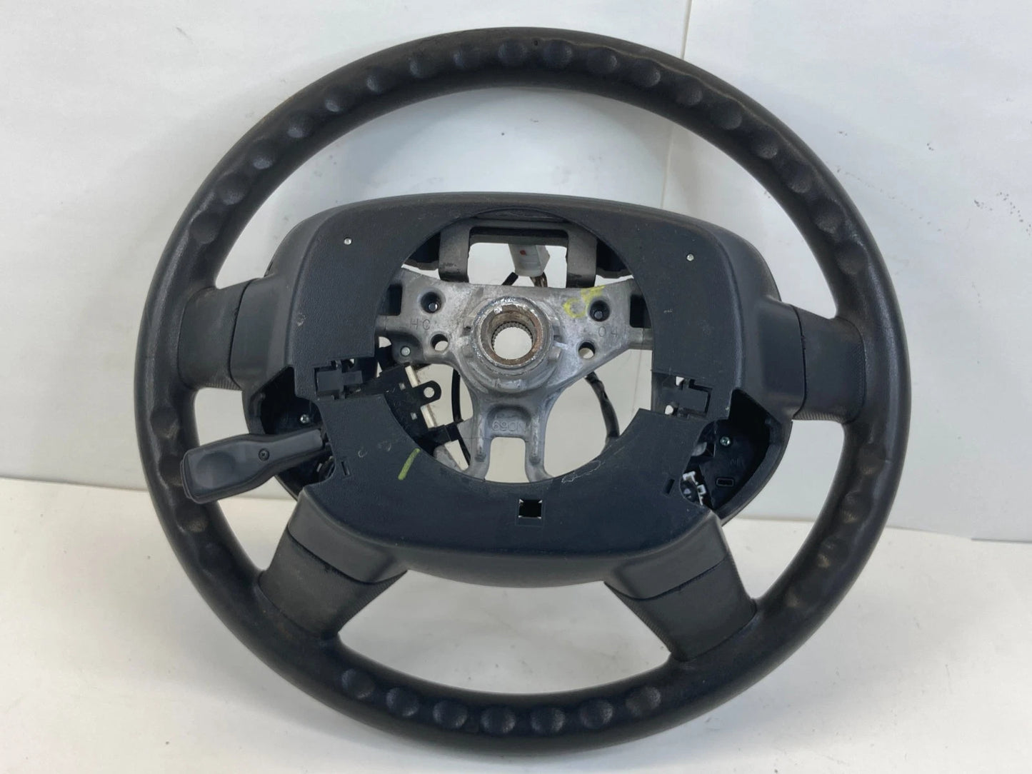 2006-2009 TOYOTA PRIUS TOURING BLACK STEERING WHEEL W/ MULTIFUNCTION BUTTONS OEM