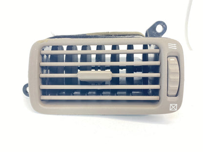 95-00 LEXUS LS400 FRONT RIGHT PASSENGER SIDE DASH OUTER A/C AIR VENT 55670-50030