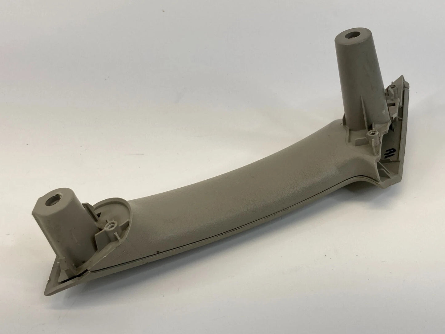 2007-2011 TOYOTA CAMRY REAR LEFT SIDE INNER INTERIOR DOOR PULL HANDLE COVER OEM