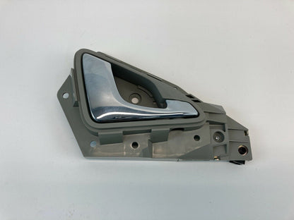 2005-2010 Honda Odyssey Front Right Passenger Side Inner Door Handle K62-25311