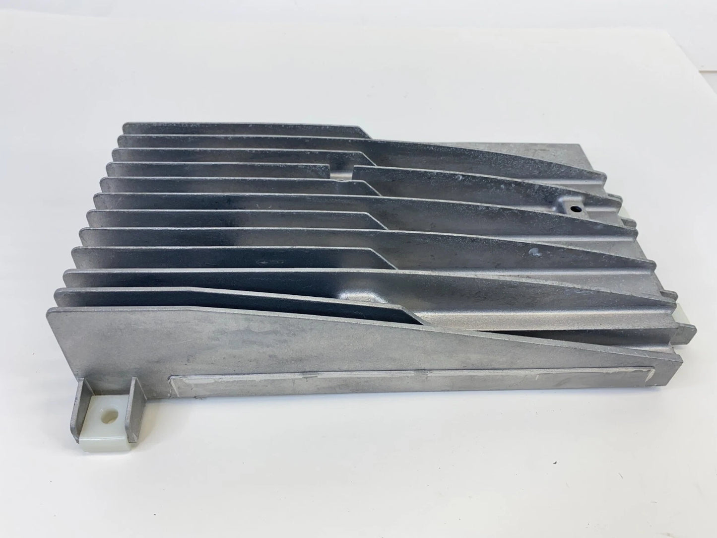 2008 2009 CADILLAC CTS RADIO AUDIO STEREO SPEAKER AMPLIFIER AMP 25921142 OEM