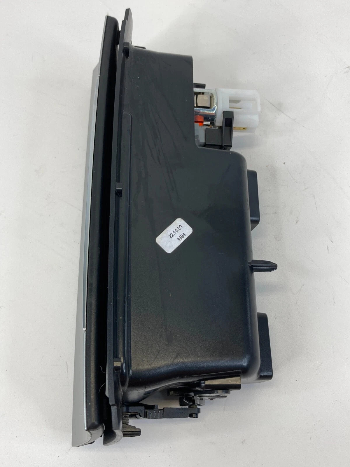 2009-2017 VW VOLKSWAGEN CC CENTER CONSOLE DASH ASHTRAY ASSEMBLY 3C0-863-284 OEM