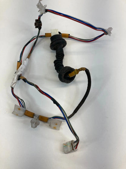 2005-2008 TOYOTA COROLLA SEDAN REAR RIGHT DOOR MANUAL WINDOW WIRE WIRING HARNESS