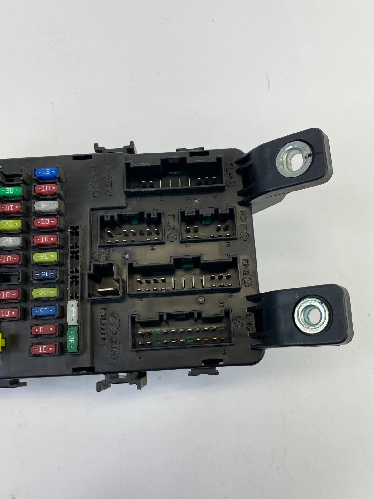 2006-2011 06-11 HYUNDAI ACCENT DASH CABIN FUSE BOX RELAY JUNCTION 919501G040 OEM