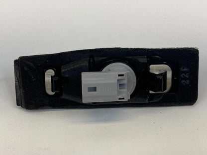 02 03 LEXUS ES300 ES330 04-06 REAR TRUNK LICENSE PLATE LIGHT LAMP TRIM PANEL OEM