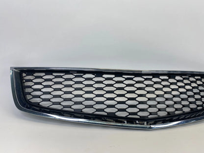 2010-2015 CHEVROLET EQUINOX FRONT LOWER CENTER RADIATOR GRILL GRILLE 25798748