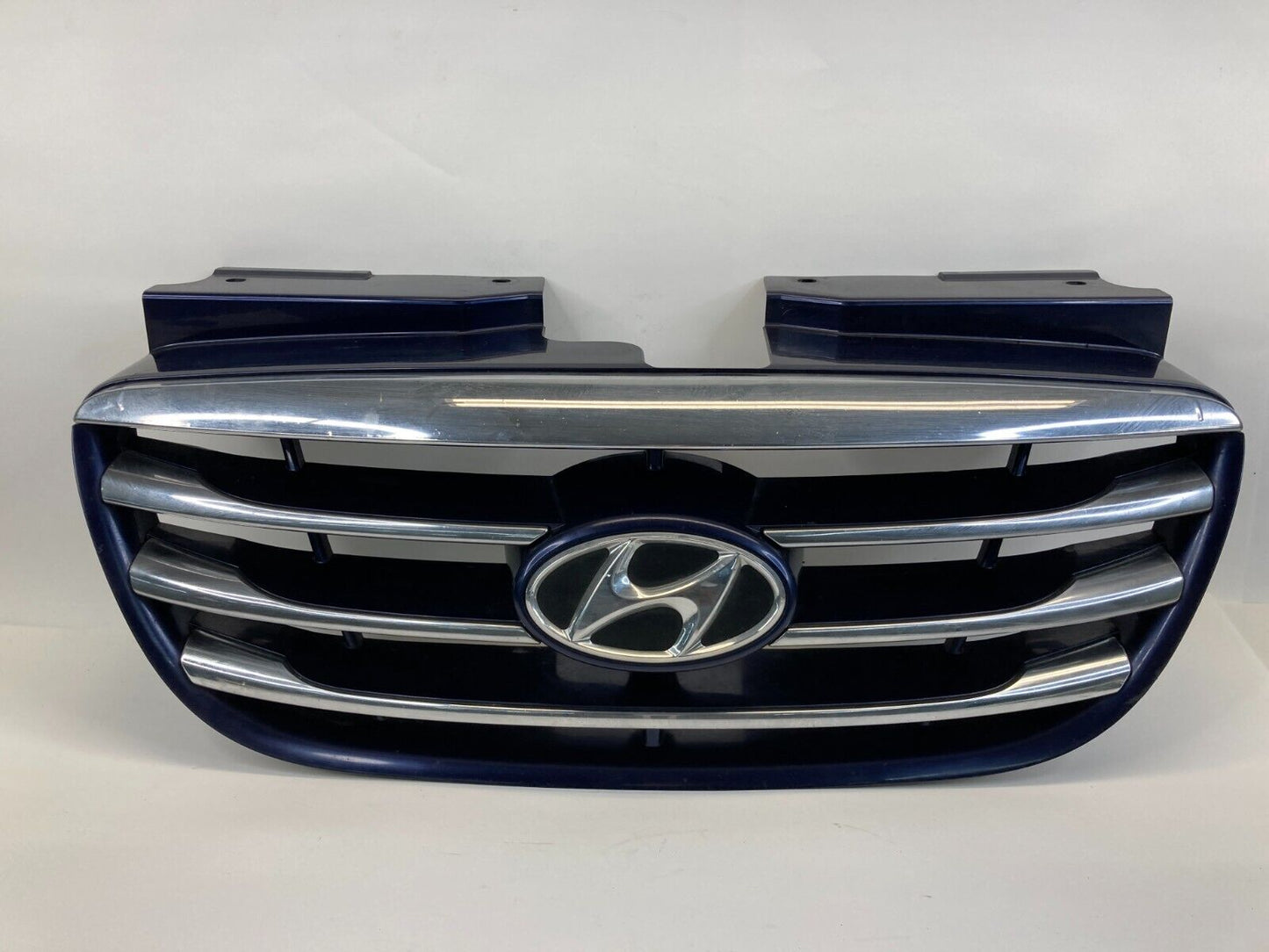 2010 Hyundai Elantra Sedan Front Bumper Upper Grill Grille Assembly 863512H500