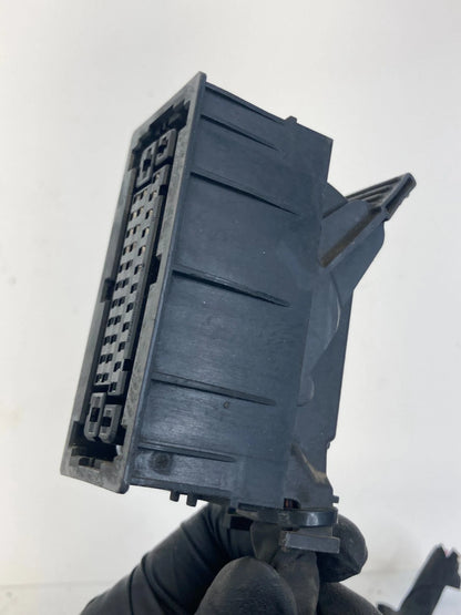 2014 2015 Kia Optima 2.4L L4 A/T ABS Anti Lock Brake Pump Plug Connector OEM