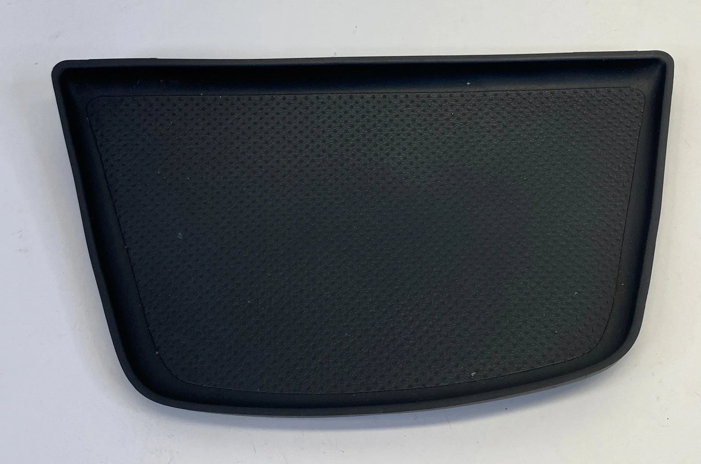 2011-2015 CHEVROLET CRUZE CENTER CONSOLE STORAGE COVER MAT LID GMJ300L12041