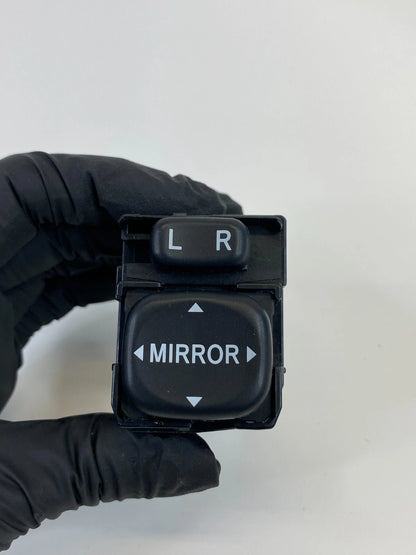 01-07 TOYOTA HIGHLANDER POWER SIDE VIEW DOOR MIRROR CONTROL SWITCH BUTTON OEM