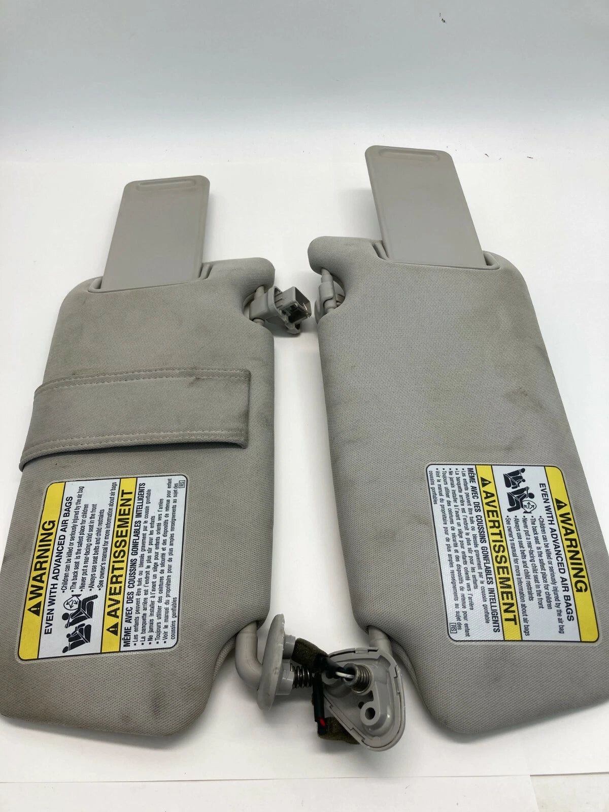 2010-2014 SUBARU OUTBACK LEGACY SUNVISOR SUN VISOR T SET LEFT & RIGHT W/ CLIPS