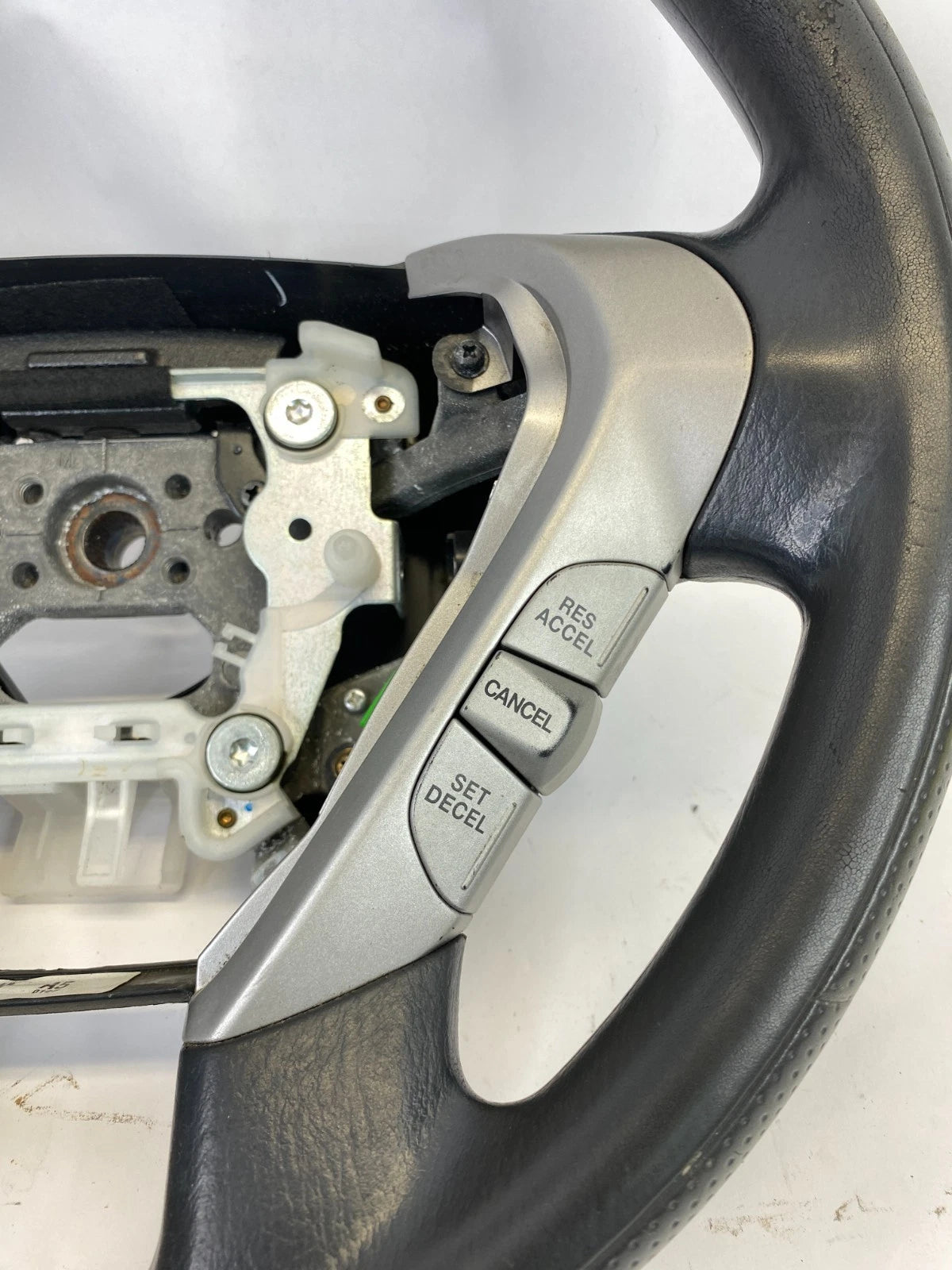 2007 2008 HONDA ELEMENT STEERING WHEEL W/ CRUISE CONTROL SWITCH OEM