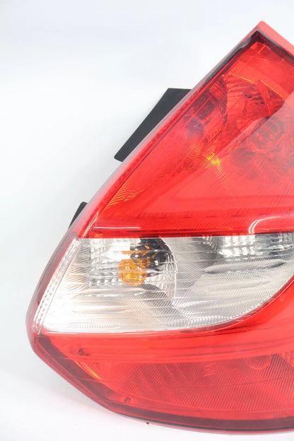 2012-2014 FORD FOCUS HATCHBACK REAR RIGHT PASSEGER SIDE TAILLIGHT TAIL LAMP ASSY