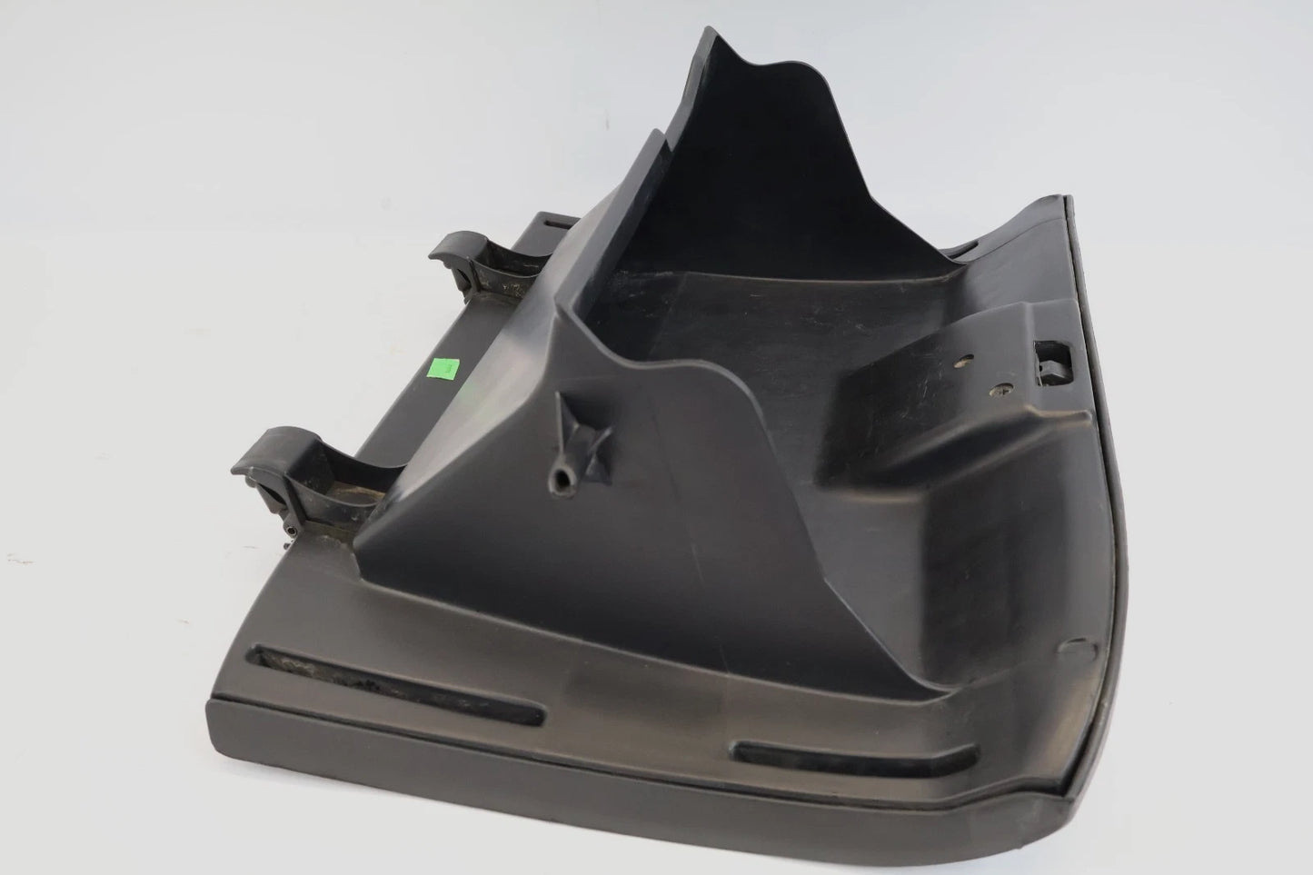 2000-2006 TOYOTA TUNDRA LOWER GLOVE BOX COMPARTMENT DOOR LID ASSEMBLY OEM