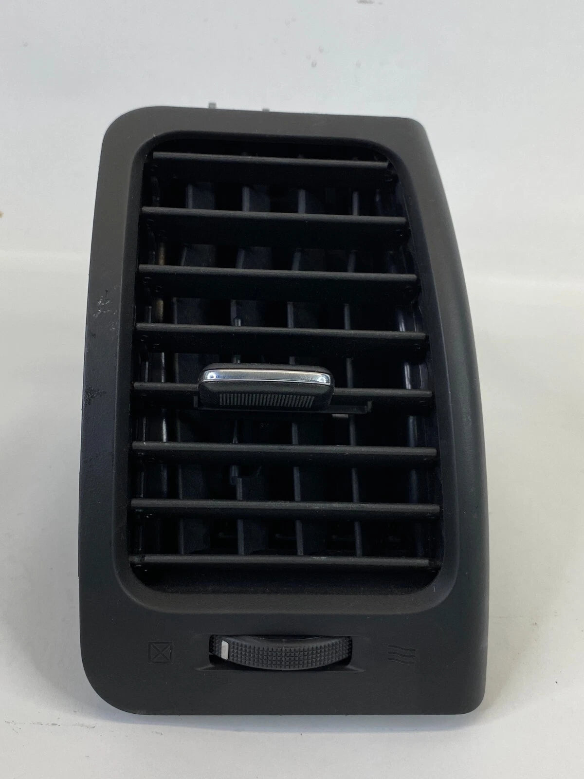 07-13 NISSAN ALTIMA RIGHT SIDE DASH AC AIR VENT GRILLE OUTLET 68760-JA00A OEM