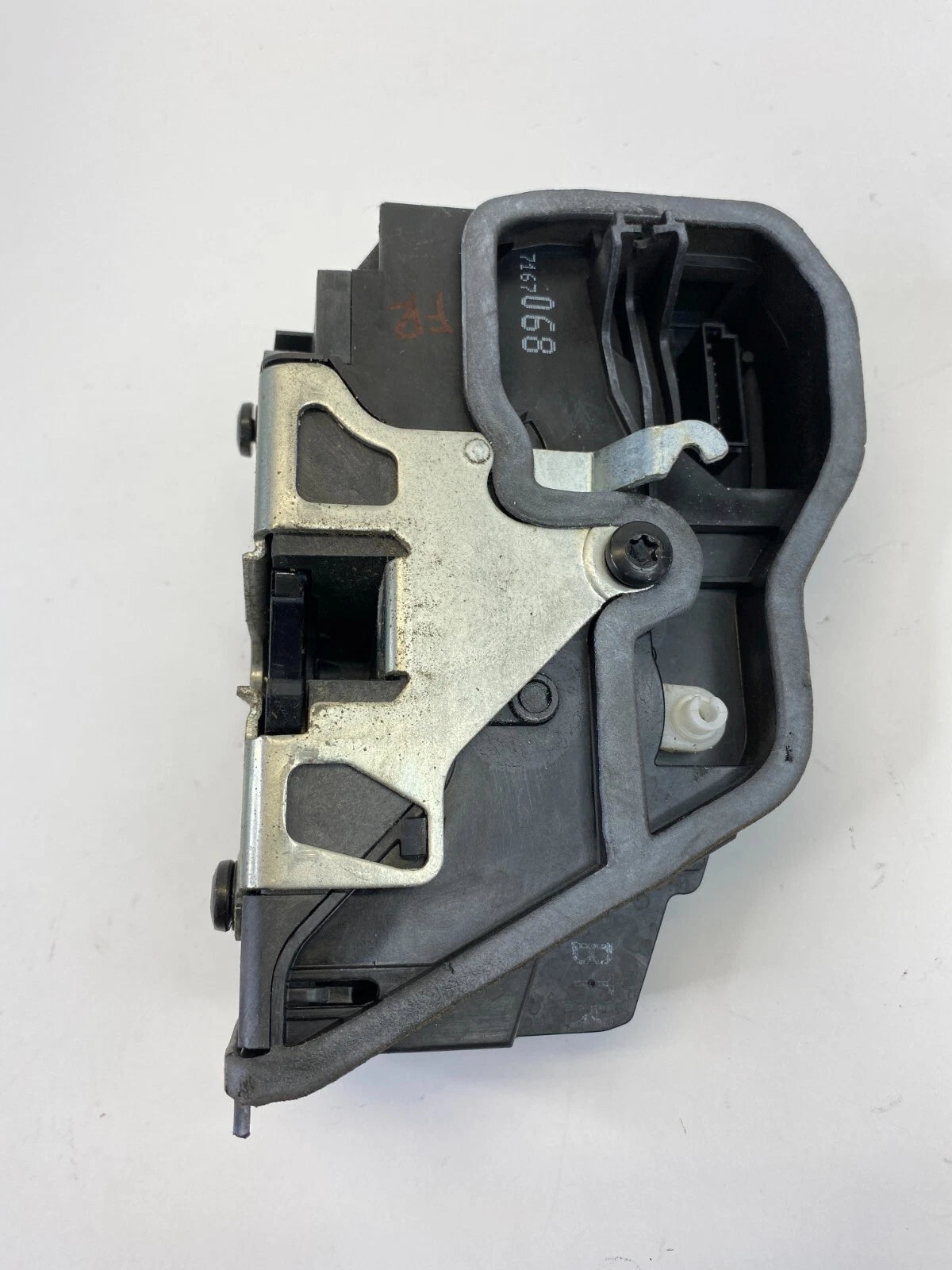 2004-2007 BMW 530I FRONT RIGHT SIDE DOOR LOCK LATCH RELEASE ACTUATOR 7167068 OEM
