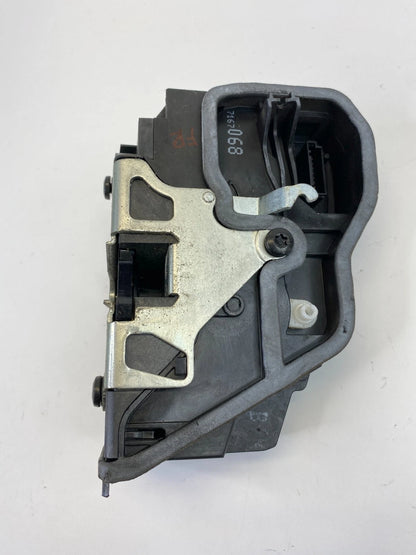 2004-2007 BMW 530I FRONT RIGHT SIDE DOOR LOCK LATCH RELEASE ACTUATOR 7167068 OEM
