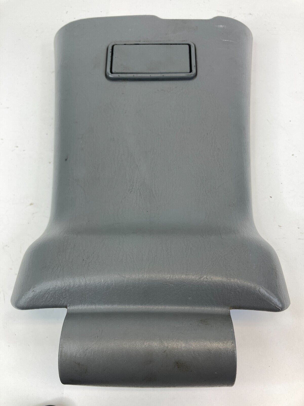 1999-2005 Suzuki Grand Vitara Rear Center Console Cover Ashtray GN321-01950