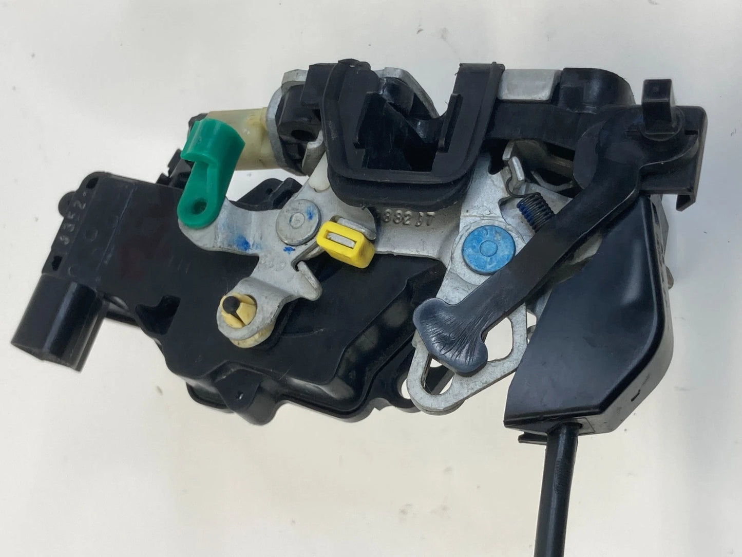 2002-2005 FORD EXPLORER MOUNTAINEER REAR LEFT BACK DOOR LOCK LATCH ACTUATOR OEM