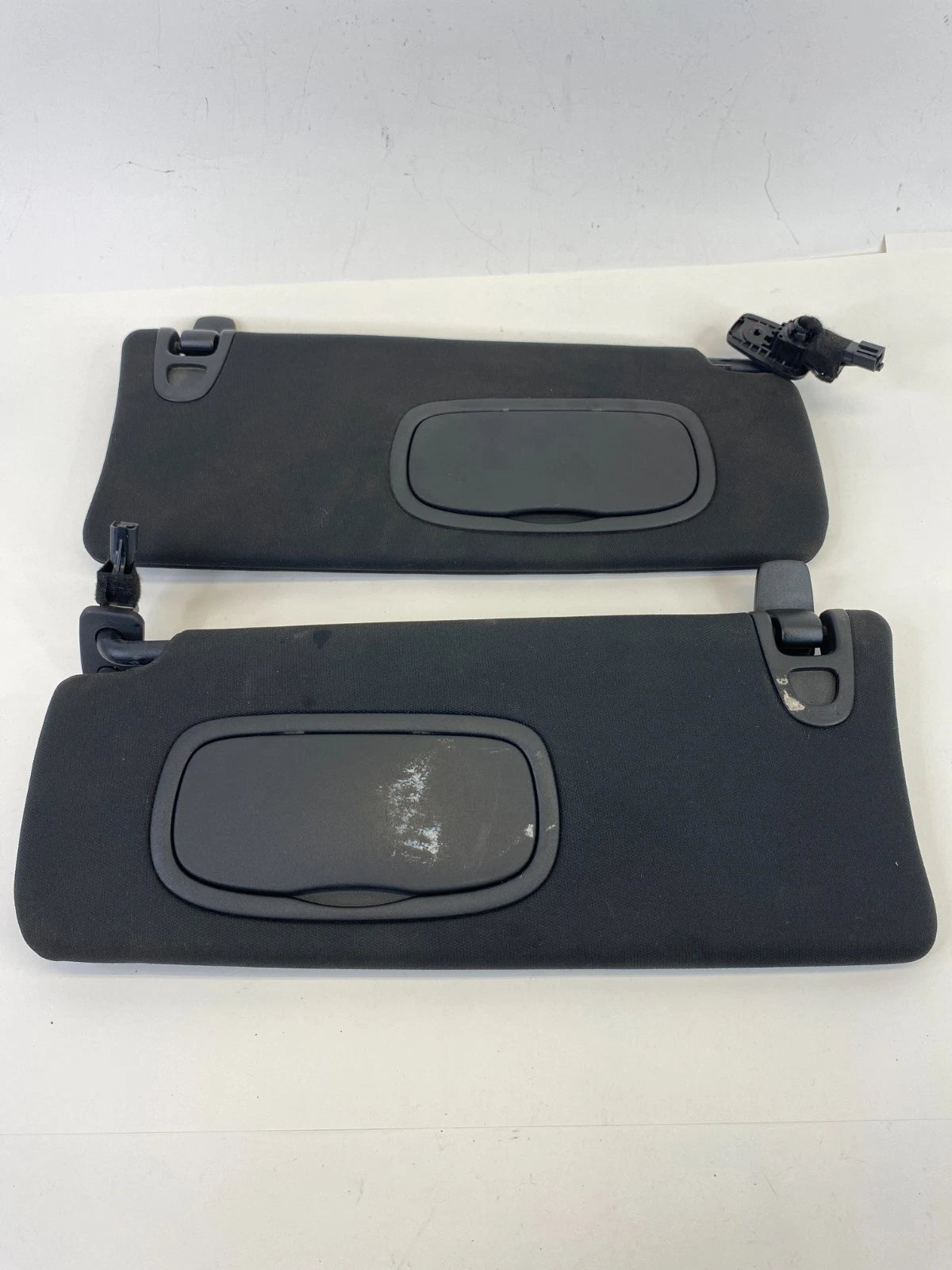 2013-2016 DODGE DART LEFT & RIGHT SUNVISOR SUN VISOR PAIR SET W/ILLUMINATION