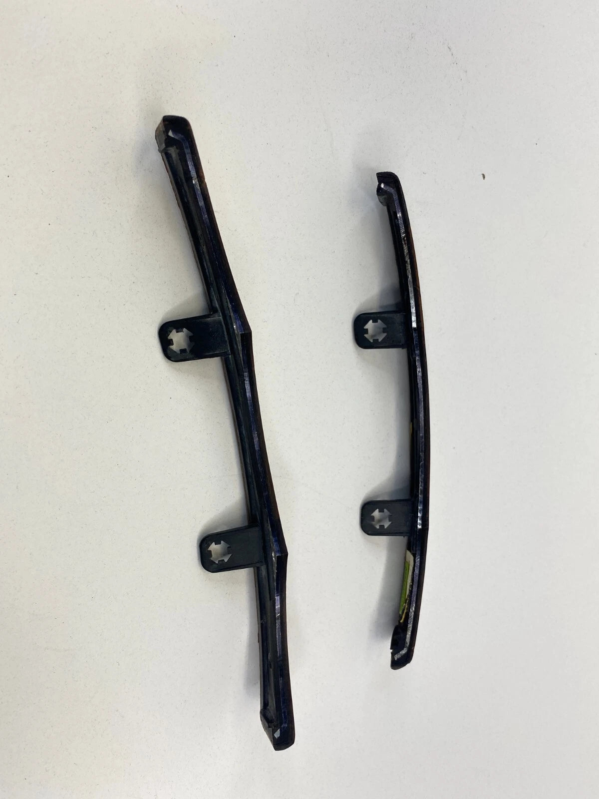 06-12 MERCEDES-BENZ R350 CENTER CONSOLE CUP HOLDER FRAME COVER TRIM A2516801434