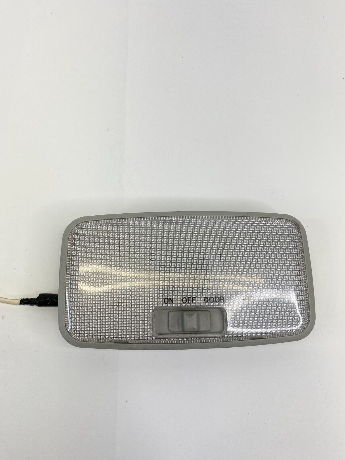 2009-2013 Toyota Matrix Interior Center Roof Dome Map Lamp Reading Light OEM