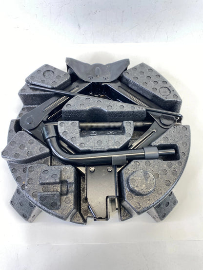 2013-2019 FORD ESCAPE EMERGENCY SPARE WHEEL TIRE LIFTING JACK TOOLS W /FOAM TRIM