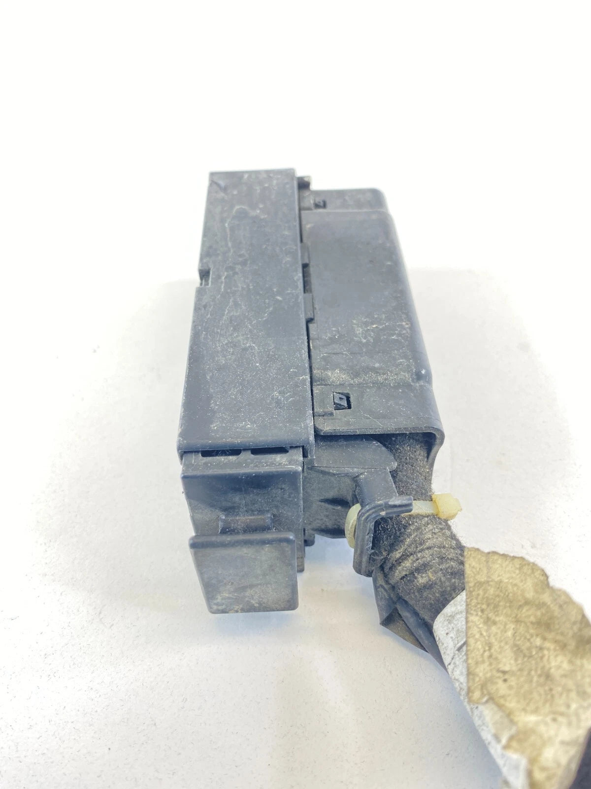 06-10 VOLKSWAGEN NEW BEETLE ABS PUMP CONNECTOR PLUG UNIT COMPUTER WIRE SOCKET
