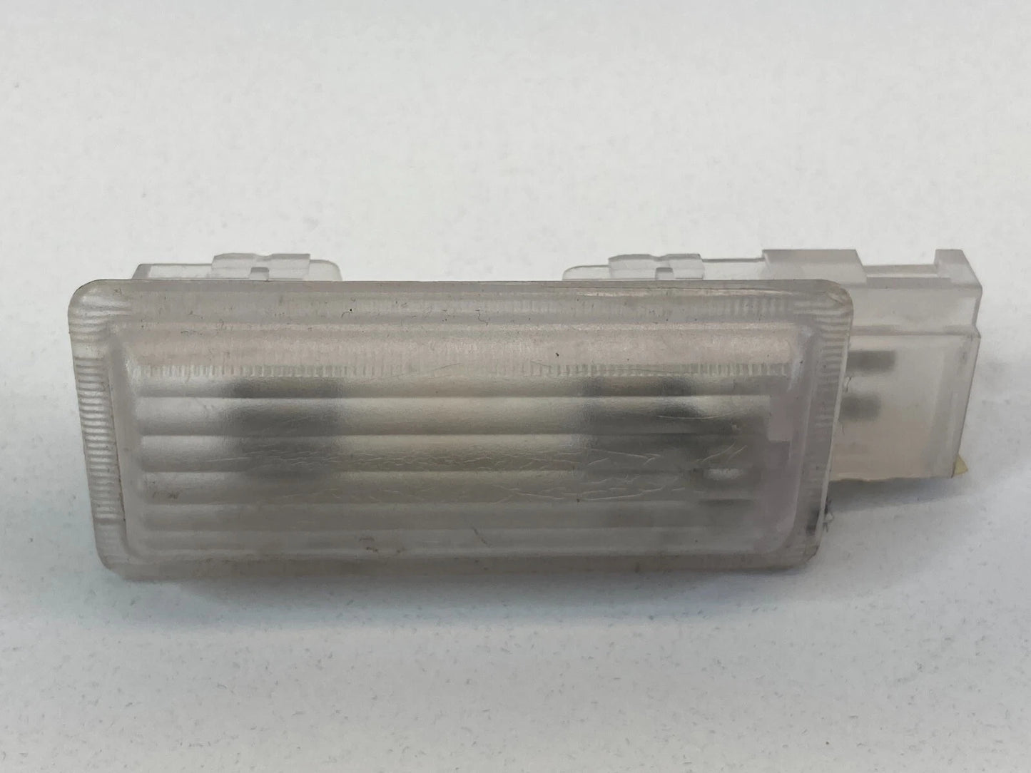 2000 01 02 03 04 05 2006 MERCEDES-BENZ S500 FRONT INTERIOR COURTESY LIGHT LAMP