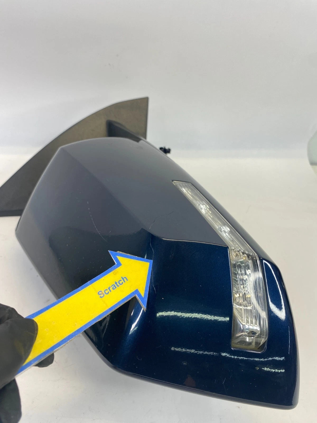 2009-2014 CHEVROLET TRAVERSE FRONT RIGHT SIDE VIEW DOOR MIRROR 22781601 OEM