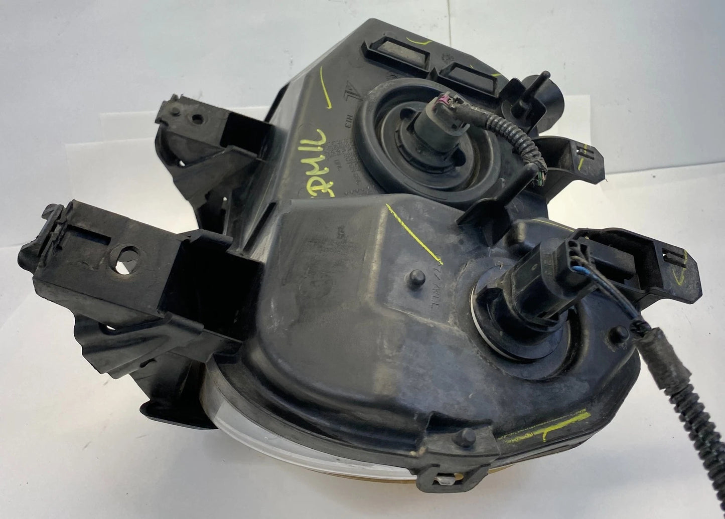 2006-2011 CHEVROLET HHR HEADLIGHT PASSENGER RIGHT SIDE RH OEM FACTORY 15827442