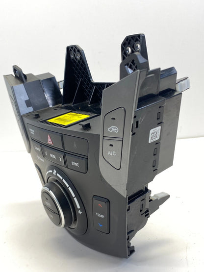 2017 2018 HYUNDAI SANTA FE SPORT AC HEATER CLIMATE CONTROL UNIT 97250-4ZEA0 OEM