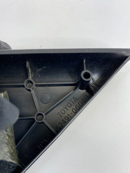 07-11 TOYOTA CAMRY FRONT RIGHT INSIDE DOOR MIRROR CORNER COVER COVER 67491-06040