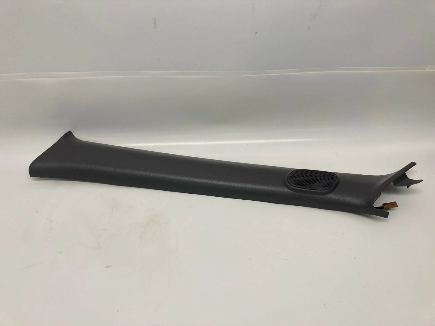 97-01 INFINITI QX4 FRONT LEFT WINDSHIELD A PILLAR TRIM GARNISH COVER W/ SPEAKER