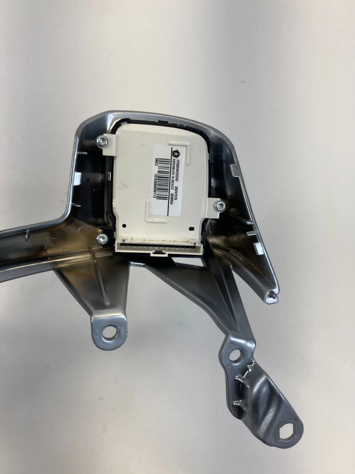 2012-2016 CHRYSLER TOWN & COUNTRY STEERING WHEEL RIGHT CRUISE CONTROL SWITCH OEM