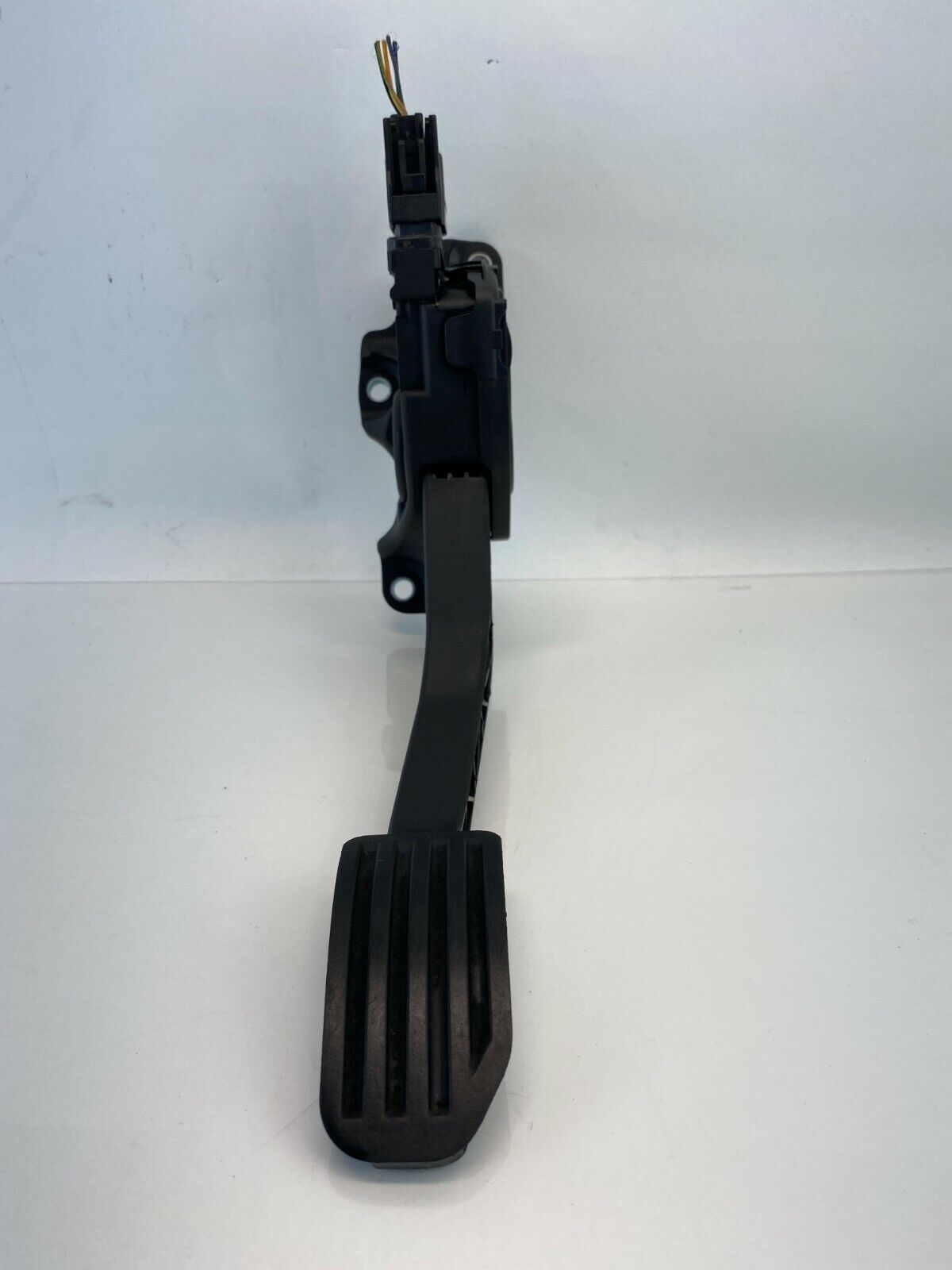 2011-2018 Volvo S60 T6 3.0L AT Accelerator Gas Pedal Sensor Assembly 31329062