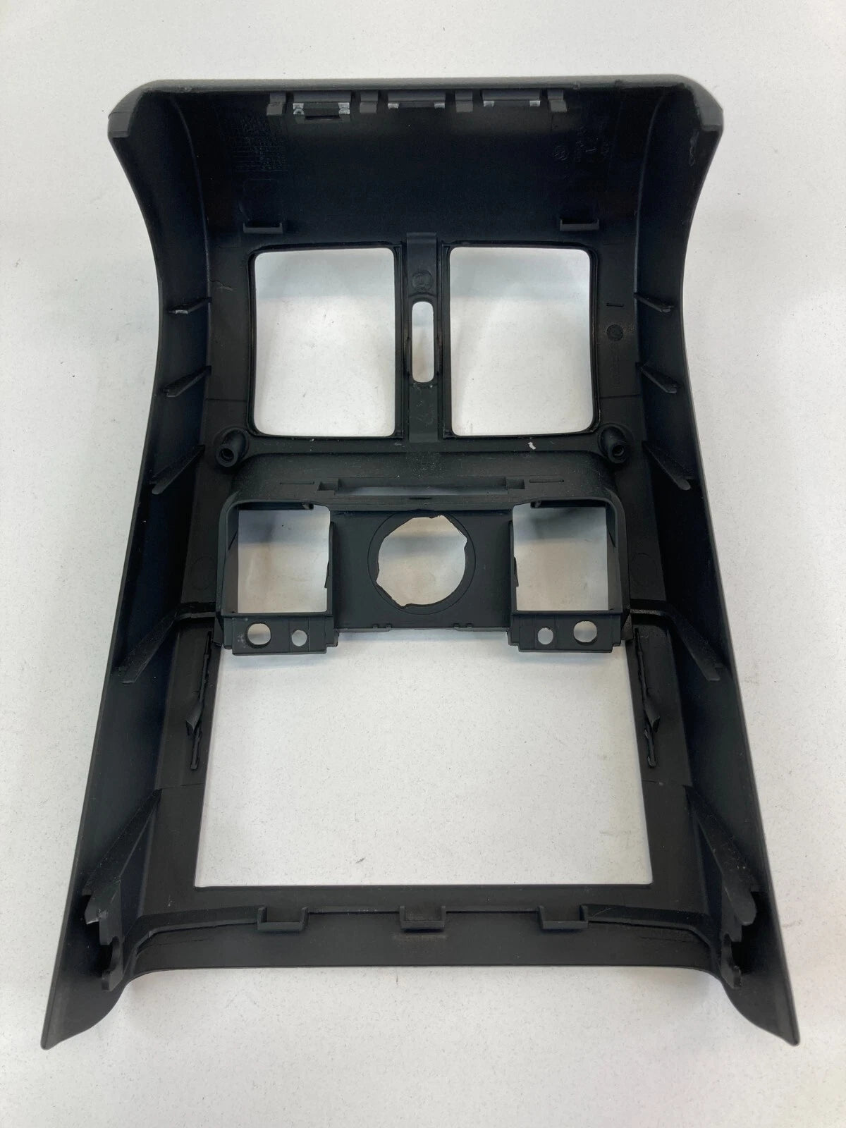 2006-2010 VOLKSWAGEN PASSAT 09-11 CC REAR CENTER CONSOLE TRIM PLATE FRAME OEM
