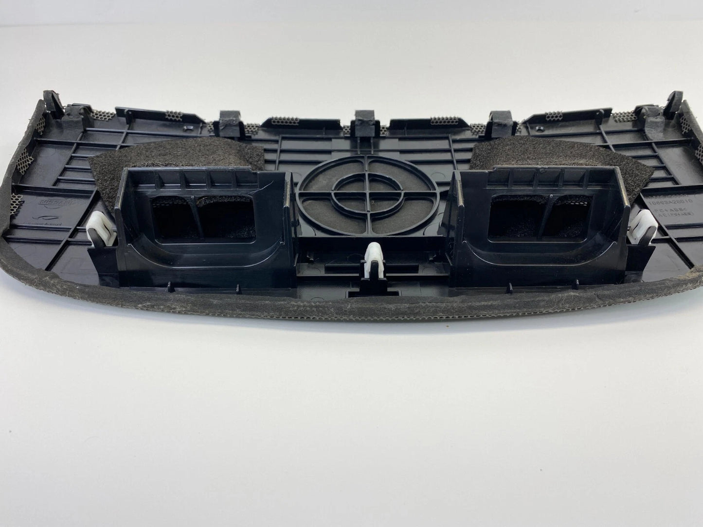 2006-2010 INFINITI M35 CENTER DASH SPEAKER COVER TRIM GRILLE P10693A28000 OEM