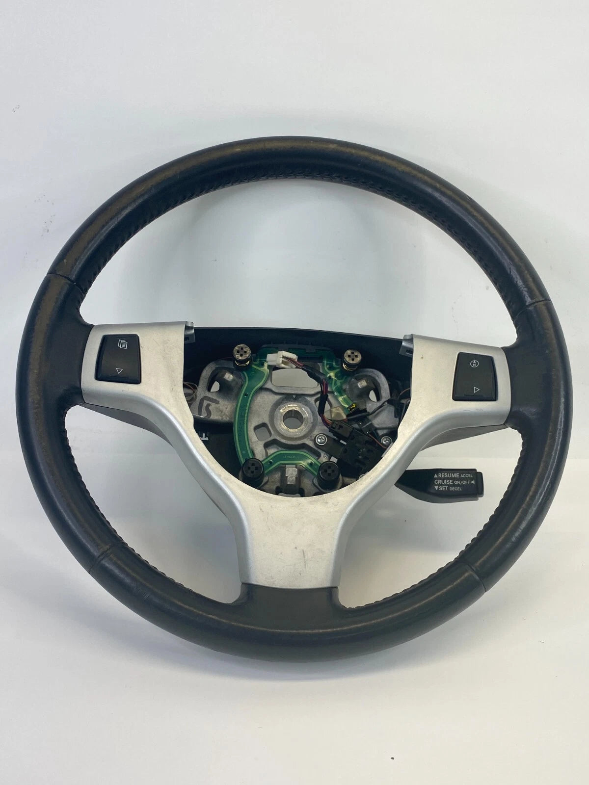 2009 2010 VOLKSWAGEN ROUTAN DRIVER SIDE STEERING WHEEL W/CRUISE CONTROL OEM